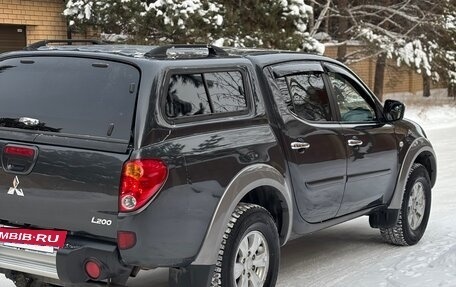 Mitsubishi L200 IV рестайлинг, 2013 год, 1 600 000 рублей, 6 фотография