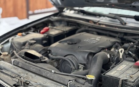 Mitsubishi L200 IV рестайлинг, 2013 год, 1 600 000 рублей, 27 фотография