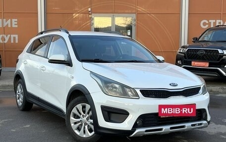 KIA Rio IV, 2018 год, 999 000 рублей, 4 фотография