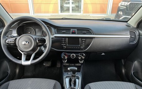 KIA Rio IV, 2018 год, 999 000 рублей, 11 фотография