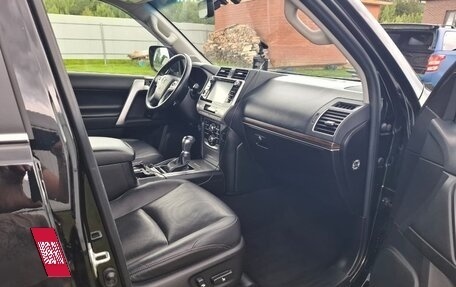 Toyota Land Cruiser Prado 150 рестайлинг 2, 2020 год, 6 100 000 рублей, 3 фотография