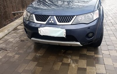 Mitsubishi Outlander III рестайлинг 3, 2007 год, 990 000 рублей, 1 фотография