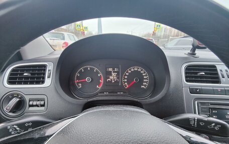 Volkswagen Polo VI (EU Market), 2016 год, 1 000 000 рублей, 3 фотография