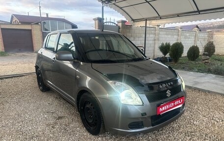 Suzuki Swift III, 2005 год, 300 000 рублей, 3 фотография