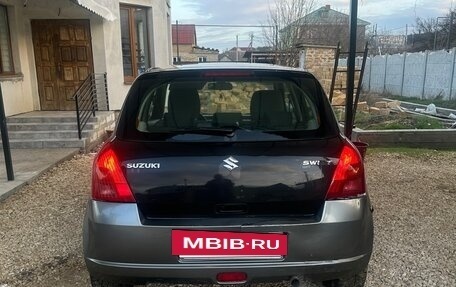 Suzuki Swift III, 2005 год, 300 000 рублей, 5 фотография