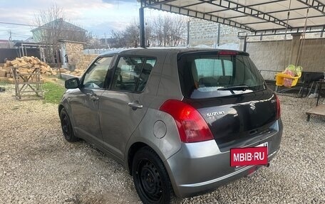 Suzuki Swift III, 2005 год, 300 000 рублей, 4 фотография