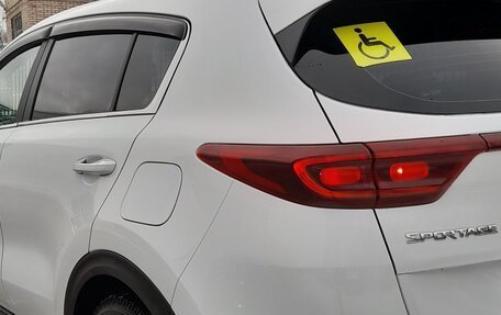 KIA Sportage IV рестайлинг, 2021 год, 2 900 000 рублей, 5 фотография