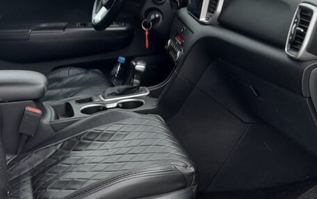 KIA Sportage IV рестайлинг, 2021 год, 2 900 000 рублей, 17 фотография