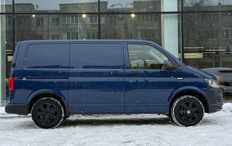 Volkswagen Transporter T6 рестайлинг, 2015 год, 1 525 000 рублей, 4 фотография