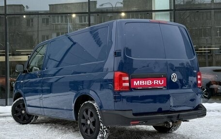 Volkswagen Transporter T6 рестайлинг, 2015 год, 1 525 000 рублей, 7 фотография