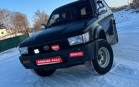 Toyota Hilux Surf III рестайлинг, 1993 год, 900 000 рублей, 1 фотография