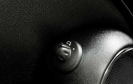 MINI Hatch, 2012 год, 1 300 000 рублей, 26 фотография