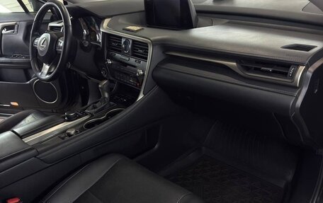 Lexus RX IV рестайлинг, 2016 год, 4 000 000 рублей, 8 фотография