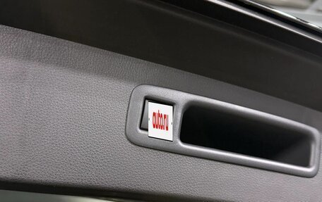 Toyota Highlander, 2025 год, 6 299 000 рублей, 27 фотография