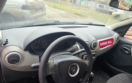 Renault Logan I, 2010 год, 400 000 рублей, 3 фотография