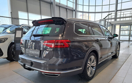 Volkswagen Passat B8 рестайлинг, 2018 год, 2 911 000 рублей, 6 фотография