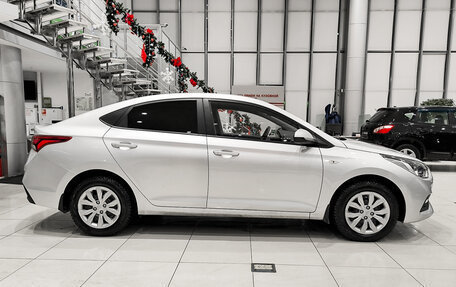 Hyundai Solaris II рестайлинг, 2018 год, 1 450 000 рублей, 4 фотография