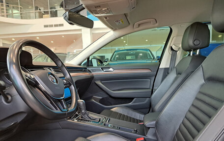 Volkswagen Passat B8 рестайлинг, 2018 год, 2 911 000 рублей, 20 фотография