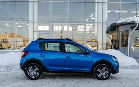 Renault Sandero II рестайлинг, 2020 год, 1 250 000 рублей, 8 фотография