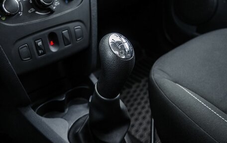 Renault Sandero II рестайлинг, 2020 год, 1 250 000 рублей, 20 фотография