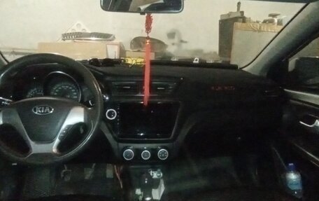 KIA Rio III рестайлинг, 2017 год, 640 000 рублей, 1 фотография