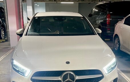 Mercedes-Benz A-Класс, 2018 год, 2 200 000 рублей, 1 фотография