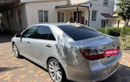 Toyota Camry, 2015 год, 1 860 000 рублей, 3 фотография