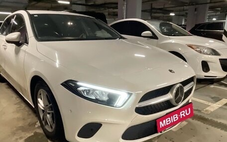 Mercedes-Benz A-Класс, 2018 год, 2 200 000 рублей, 2 фотография