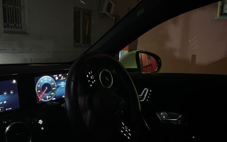 Mercedes-Benz A-Класс, 2018 год, 2 200 000 рублей, 25 фотография