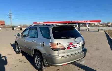 Toyota Harrier, 1998 год, 700 000 рублей, 6 фотография