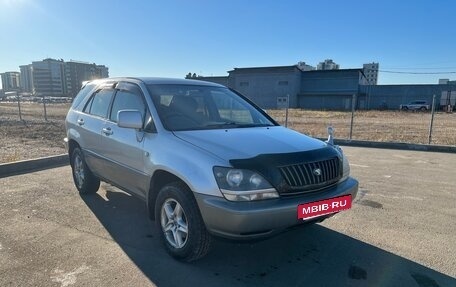 Toyota Harrier, 1998 год, 700 000 рублей, 2 фотография