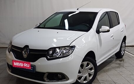 Renault Sandero II рестайлинг, 2017 год, 920 000 рублей, 1 фотография