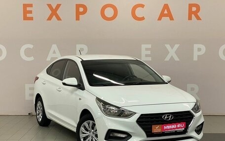 Hyundai Solaris II рестайлинг, 2019 год, 1 300 000 рублей, 1 фотография