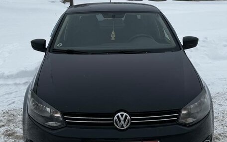 Volkswagen Polo VI (EU Market), 2011 год, 500 000 рублей, 1 фотография