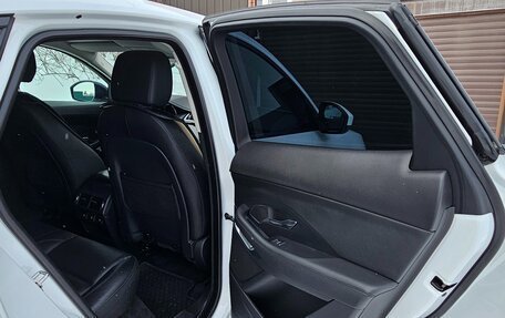 Jaguar E-Pace, 2018 год, 3 100 000 рублей, 9 фотография