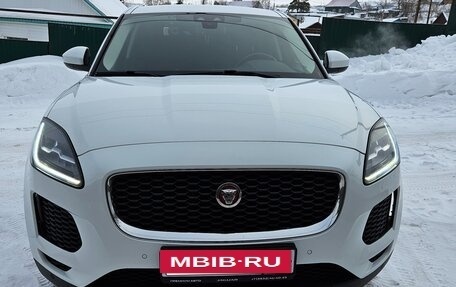 Jaguar E-Pace, 2018 год, 3 100 000 рублей, 5 фотография