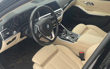 BMW 3 серия, 2020 год, 3 870 000 рублей, 11 фотография