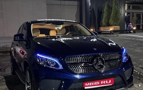 Mercedes-Benz GLE Coupe, 2017 год, 5 400 000 рублей, 3 фотография