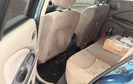 Nissan Almera, 2001 год, 270 000 рублей, 6 фотография