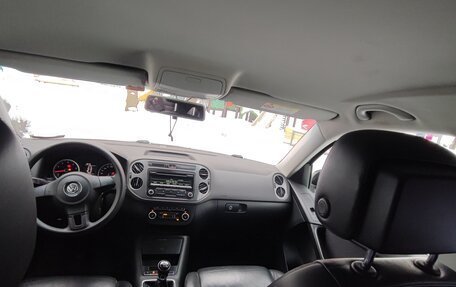 Volkswagen Tiguan I, 2012 год, 840 000 рублей, 4 фотография