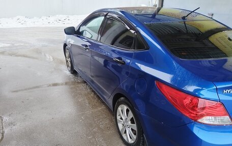 Hyundai Solaris II рестайлинг, 2013 год, 760 000 рублей, 3 фотография