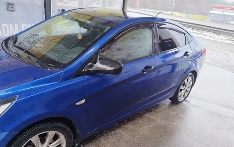 Hyundai Solaris II рестайлинг, 2013 год, 760 000 рублей, 2 фотография