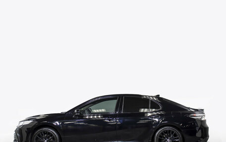 Toyota Camry, 2021 год, 3 400 000 рублей, 8 фотография