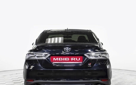 Toyota Camry, 2021 год, 3 400 000 рублей, 6 фотография