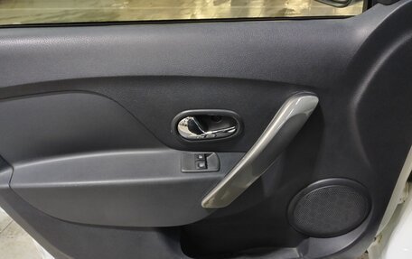 Renault Sandero II рестайлинг, 2017 год, 920 000 рублей, 5 фотография