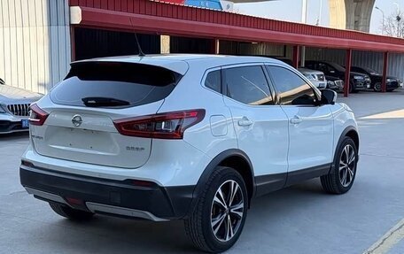 Nissan Qashqai, 2022 год, 1 630 000 рублей, 6 фотография