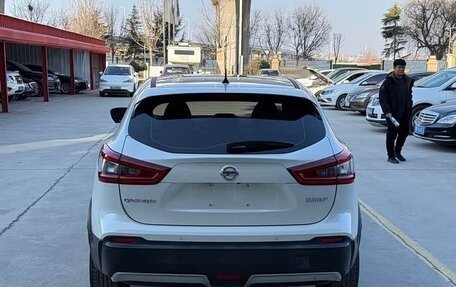 Nissan Qashqai, 2022 год, 1 630 000 рублей, 5 фотография