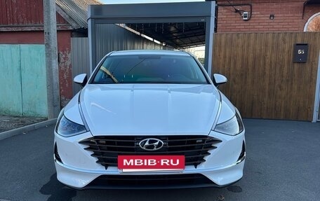 Hyundai Sonata VIII, 2022 год, 2 850 000 рублей, 3 фотография