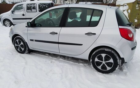 Renault Clio III, 2008 год, 500 000 рублей, 3 фотография