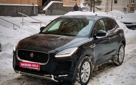 Jaguar E-Pace, 2019 год, 2 700 000 рублей, 3 фотография